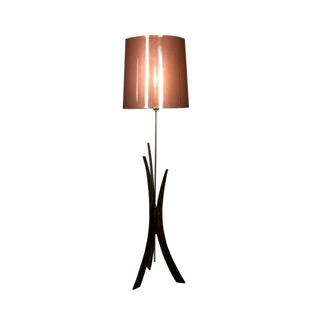 HLE21 Lamp 3 Feet High (45x45x160 cm)