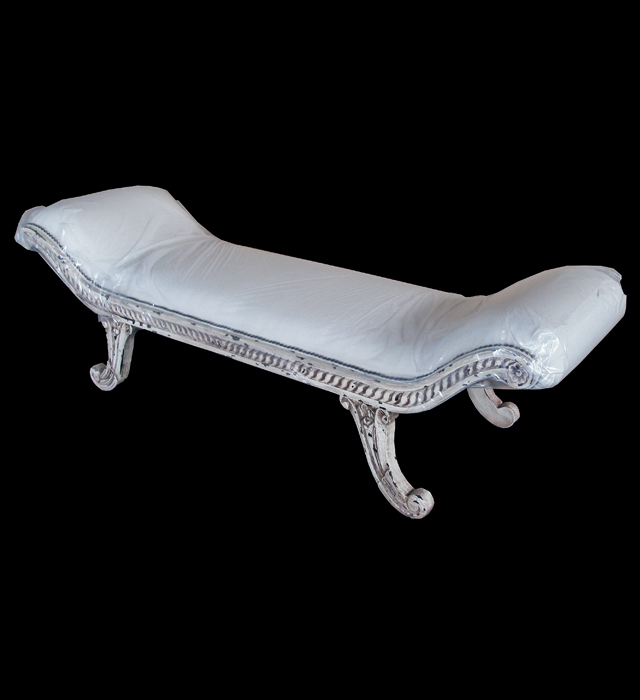 MM095WW-Sofa-Cleaopatra-White-Fabric-Seat